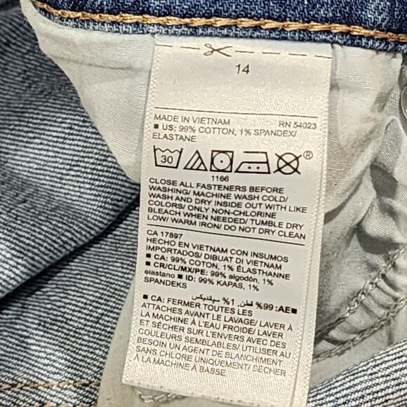 Old Navy Jeans Mid Rise Boyfriend Jeans Size 14 Relaxed - Picture 4 of 10